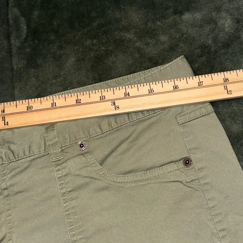 VTG Y2K Route 66 Mini Khaki‎ Shorts Green Women's Size 12 Casual Safari